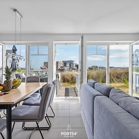 Beachvilla Feriehus *